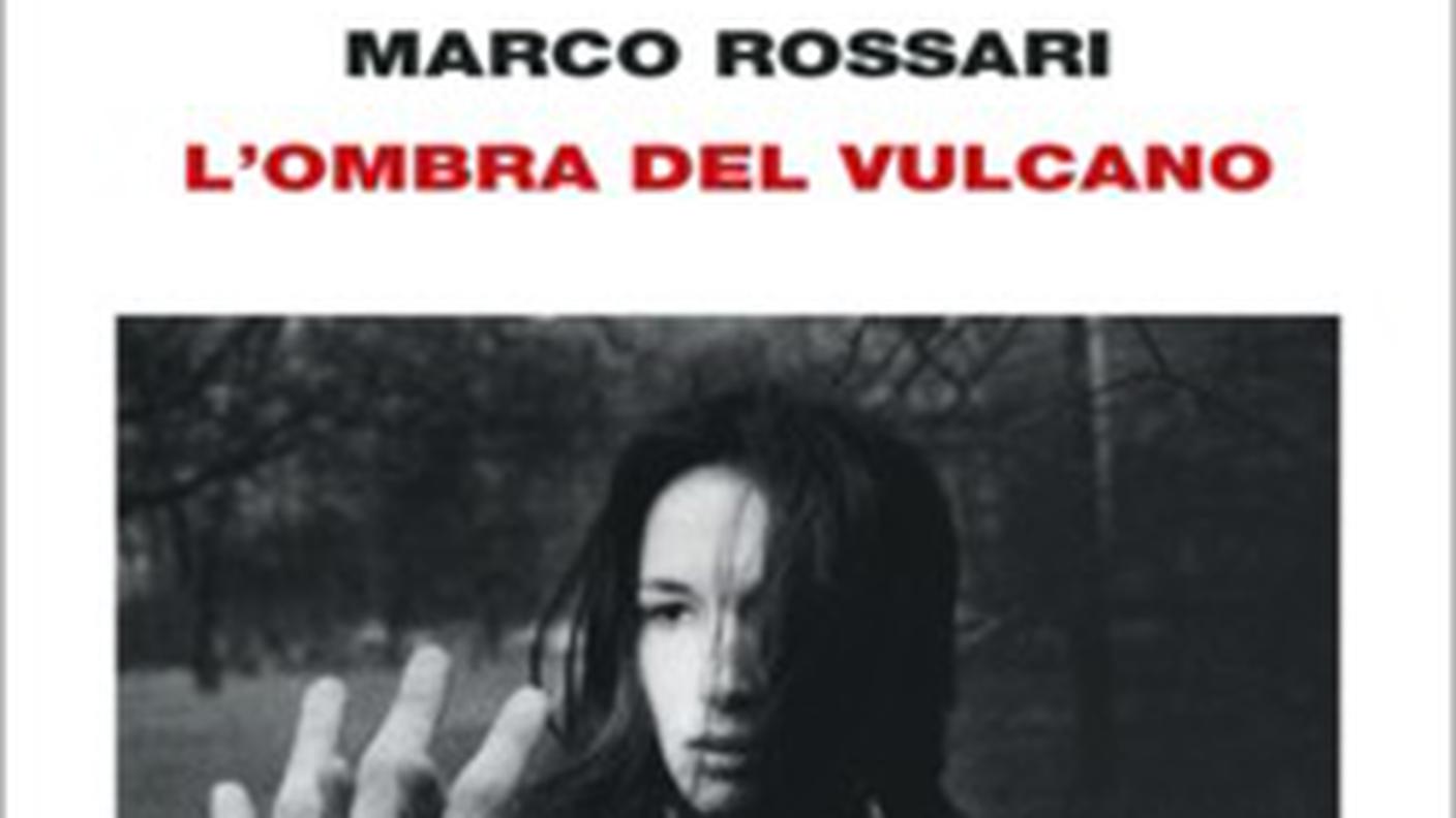 "L’ombra del vulcano" di Marco Rossari, Einaudi Editore (dettaglio di copertina)