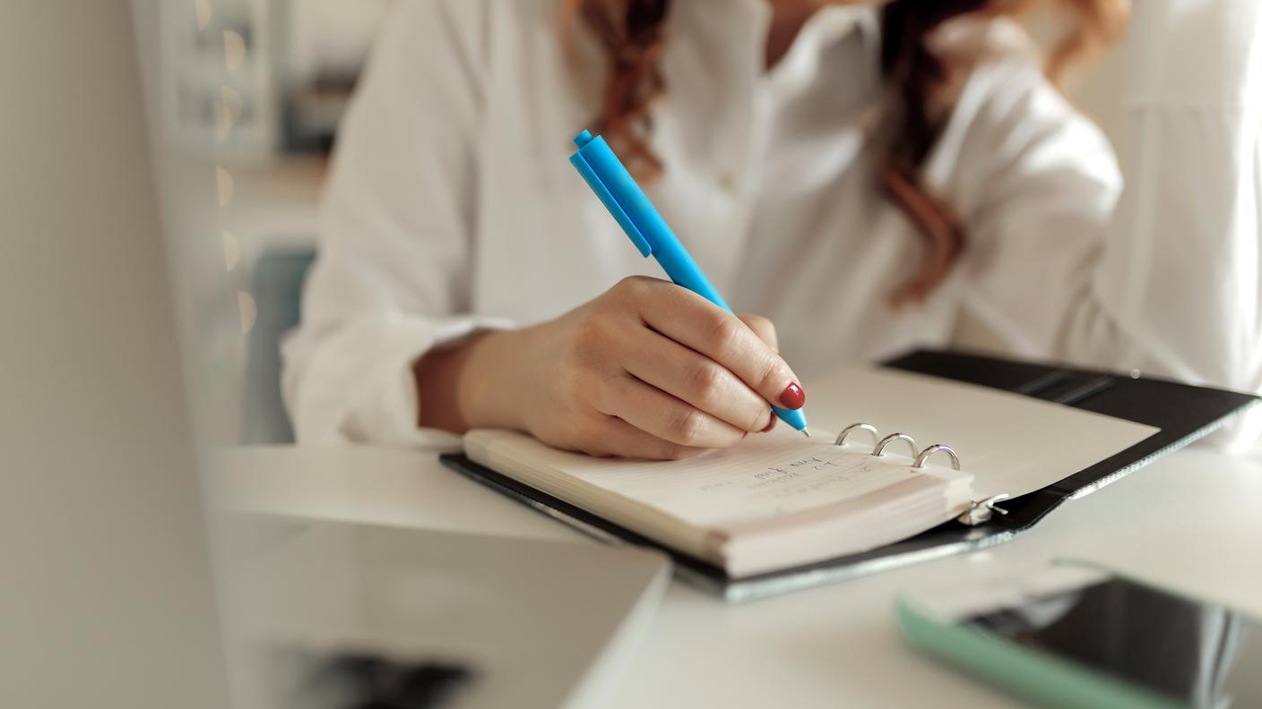 iStock-scrivere 