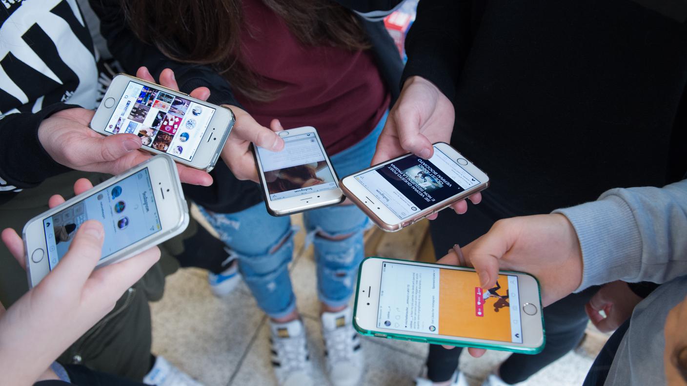Uno strumento potente, poca educazione e nessun controllo