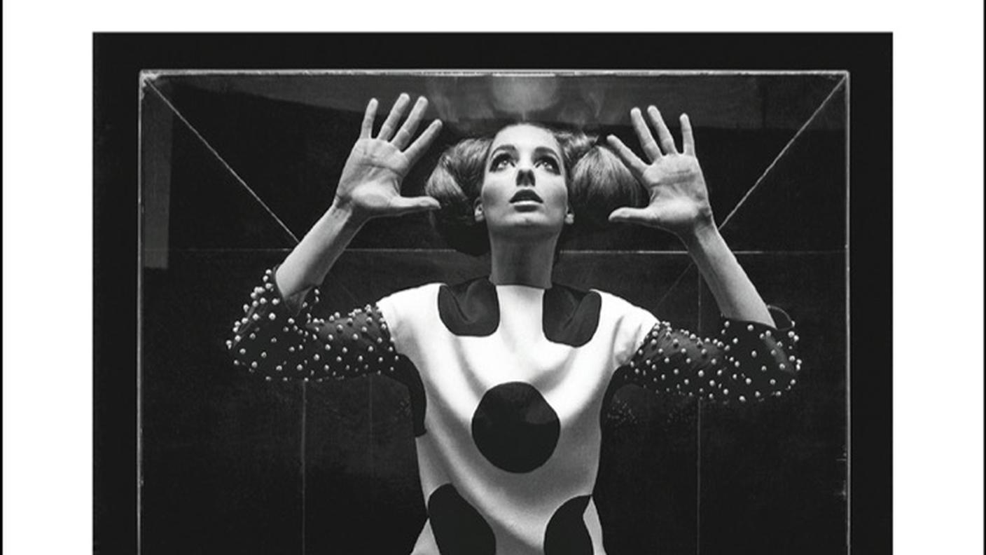 “I racconti della moda” di Maria Luisa Frisa, Einaudi Editore (dettaglio di copertina)