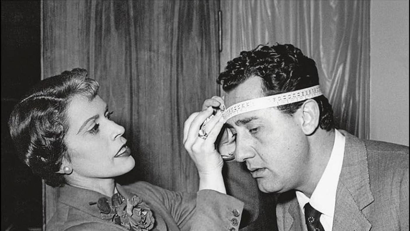 "Piccolo manuale di comicità femminista" di Luisa Merloni, Einaudi editore (dettaglio di copertina)