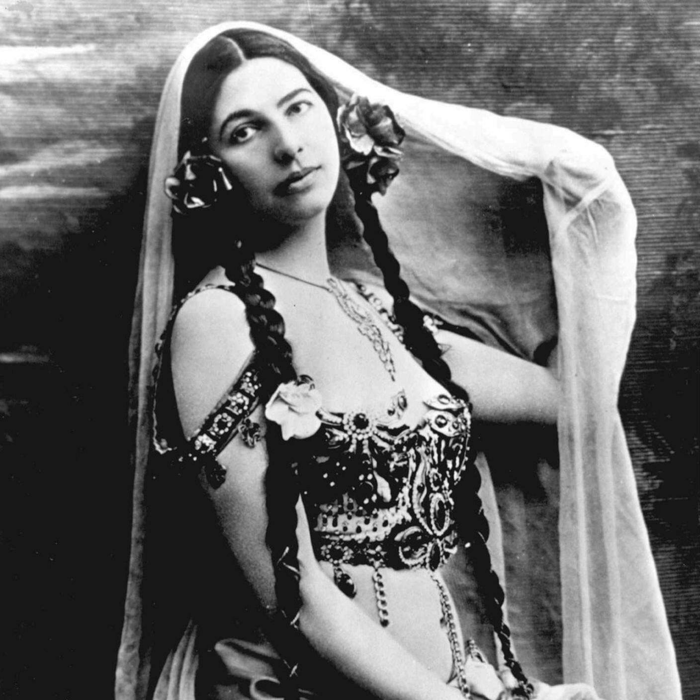 “Cenere” e “Mata Hari, spia o ballerina”