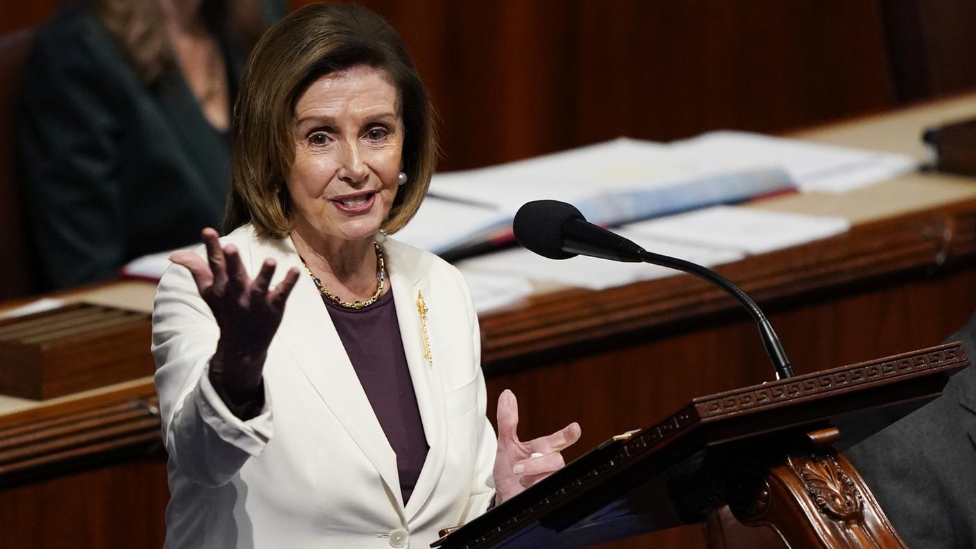 Nancy Pelosi, Speaker camera USA