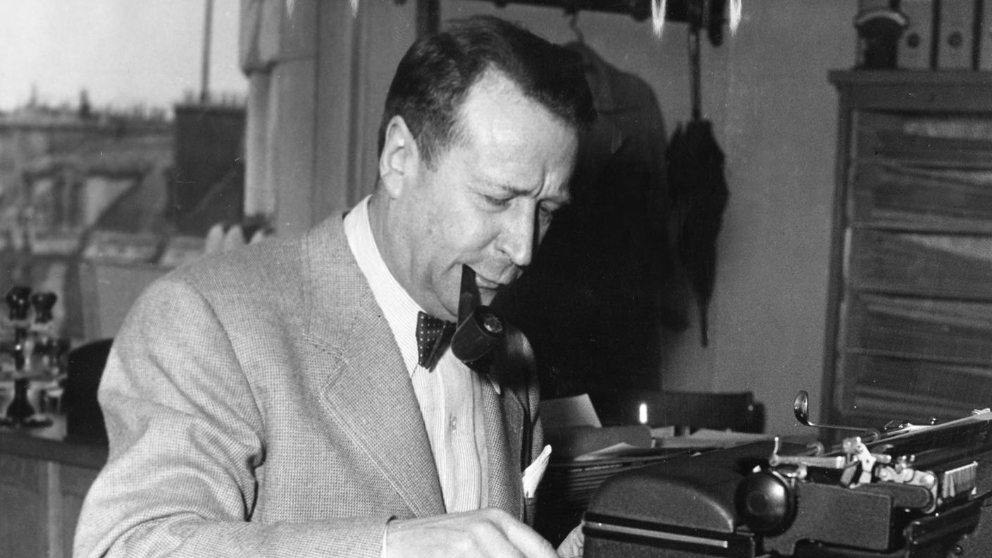 Lo scrittore belga Georges Simenon