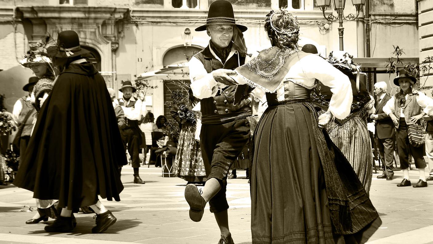 danza popolare