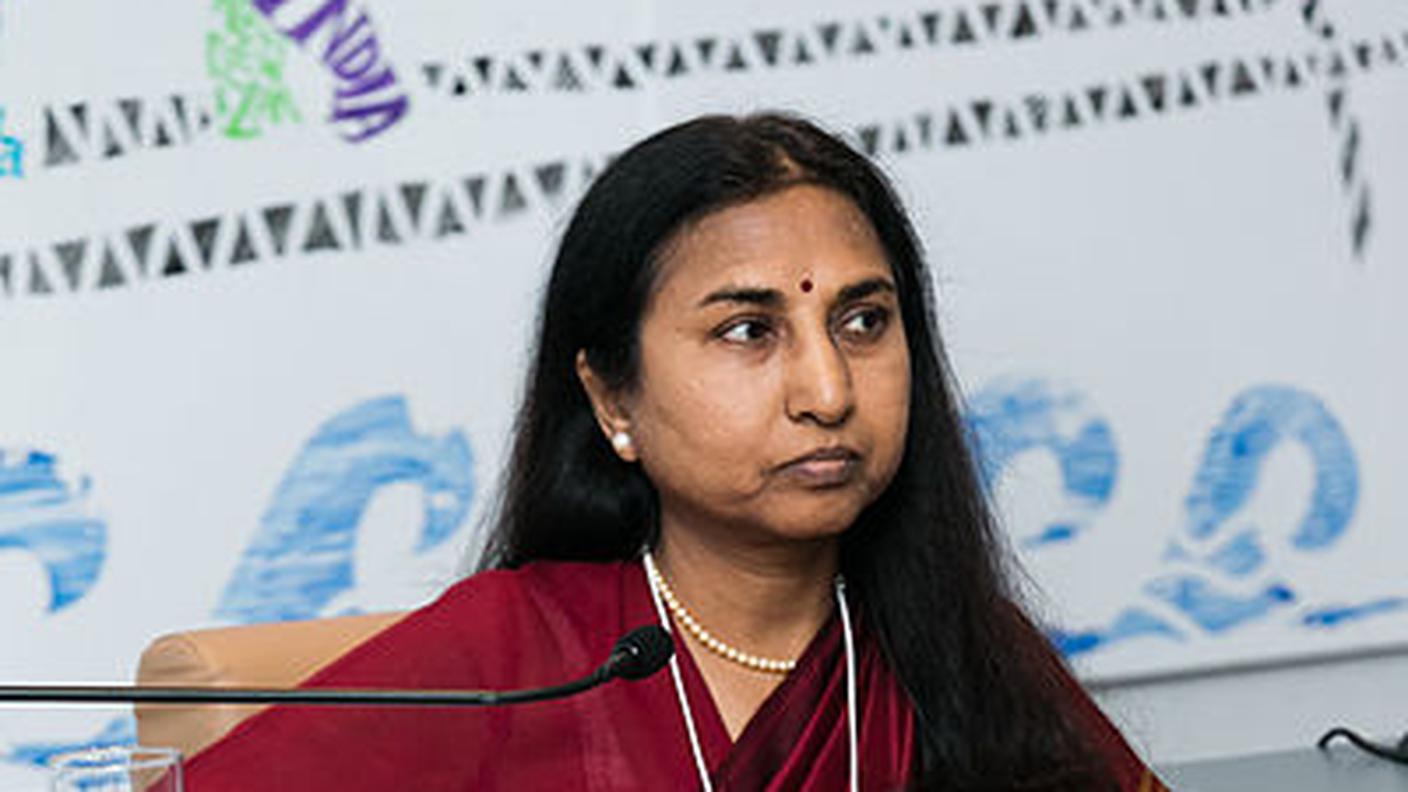 Bina Agarwal - Wikipedia - ©World Economic Forum