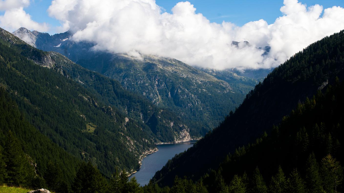 TiPress_Fusio: scorci alta Valle Maggia. Nella foto, veduta della zona del laghetto Sambuco sopra Fusio. 