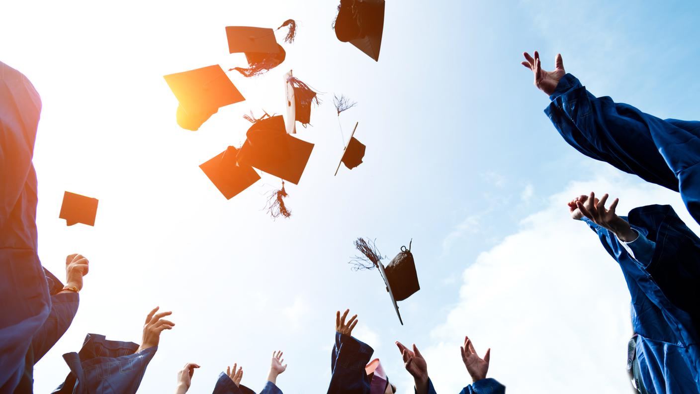 iStock-Università, Città universitaria, Cina, Celebrazione della laurea, Tocco accademico