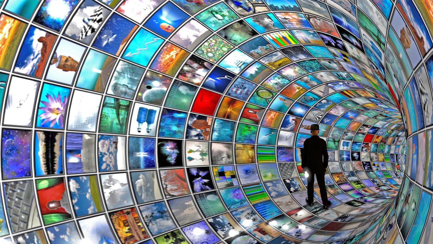 iStock-Esposizione, Attrezzatura, Dati, Internet, Tecnologia
