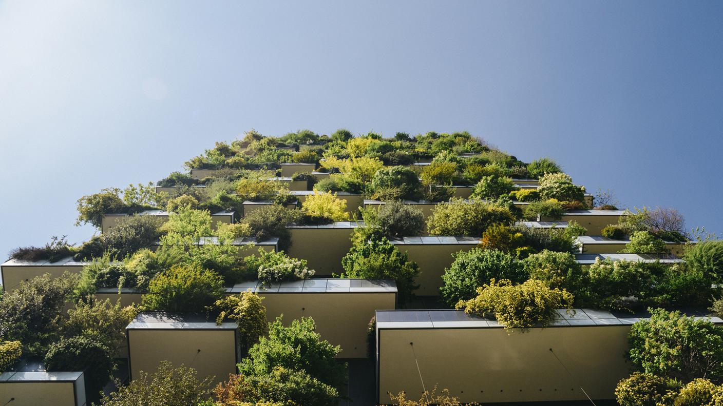 iStock-Città, Esterno di un edificio, Grattacielo, Paesaggio urbano, Europa - ContinenteSalva