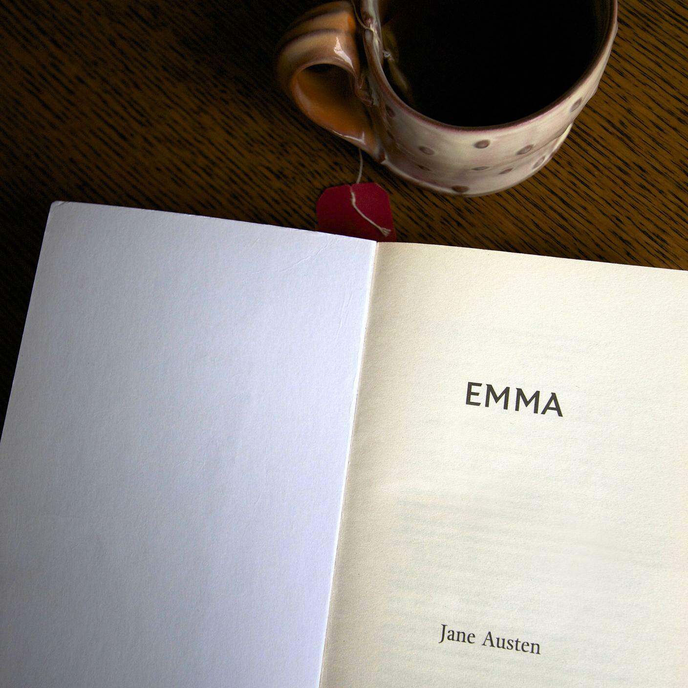 iStock-"Emma" di Jane Austen 