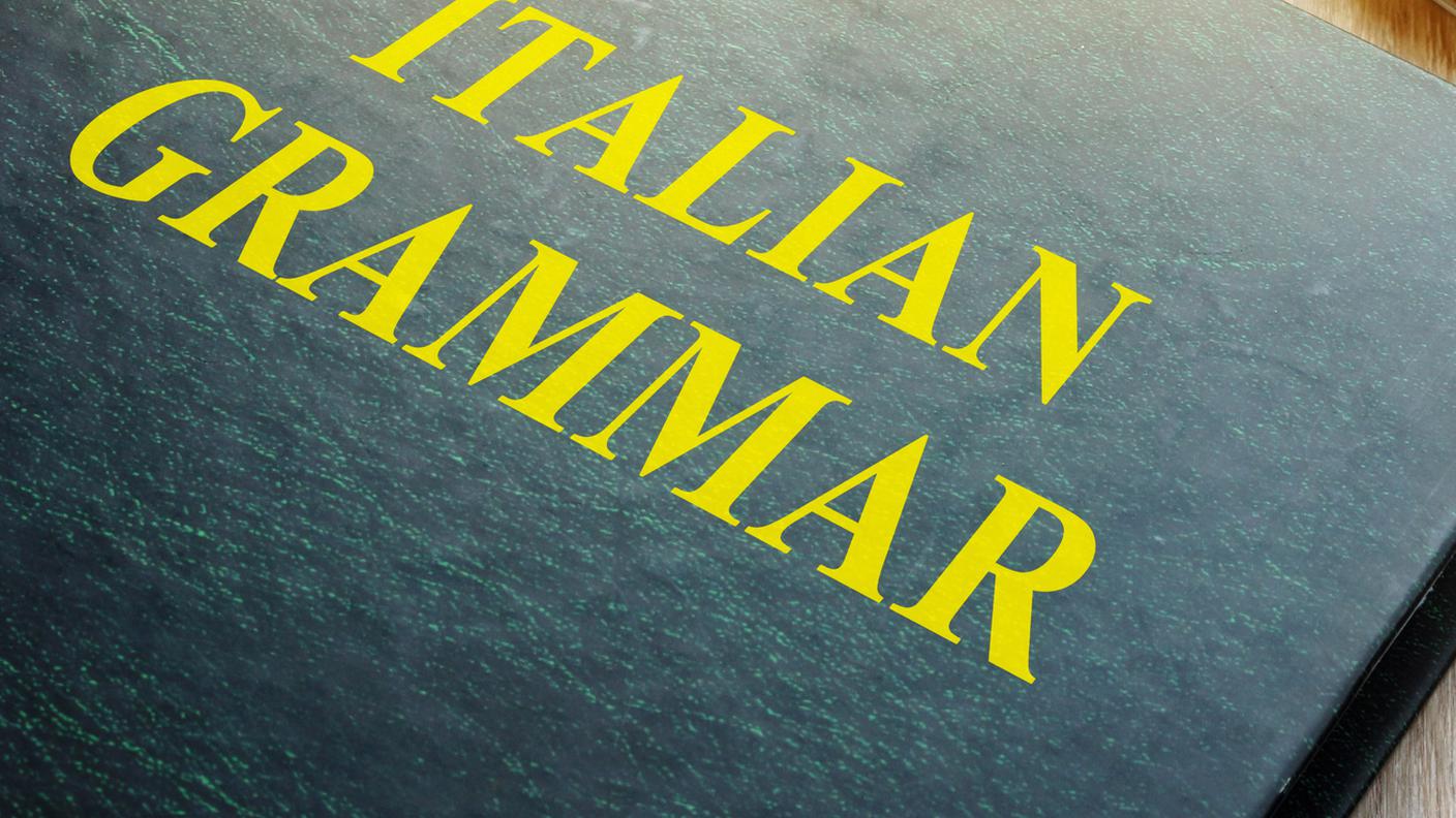 iStock-Aula, Italia, Italiano - Lingua, Parlare, Ambientazione interna