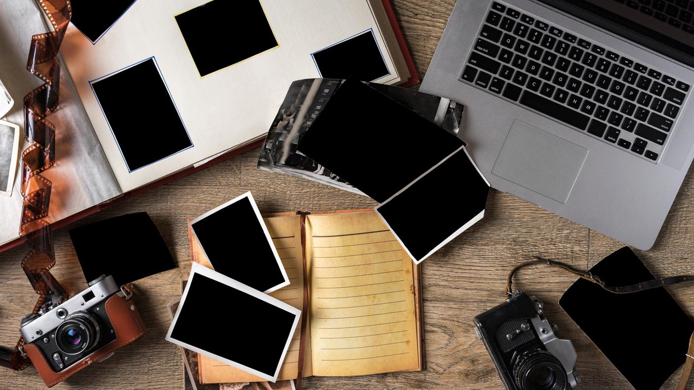 iStock-Fotografia, Album fotografico, Cornice per foto, Macchina fotografica, Computer portatile, foto