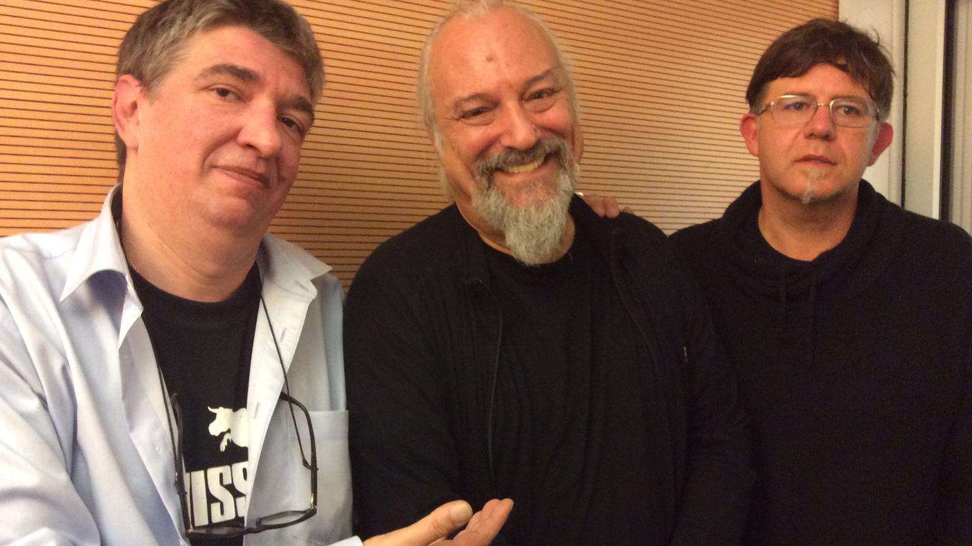 Nella foto da sinistra a destra Sergio Albertoni Eugenio Finardi e Valerio Corzani
