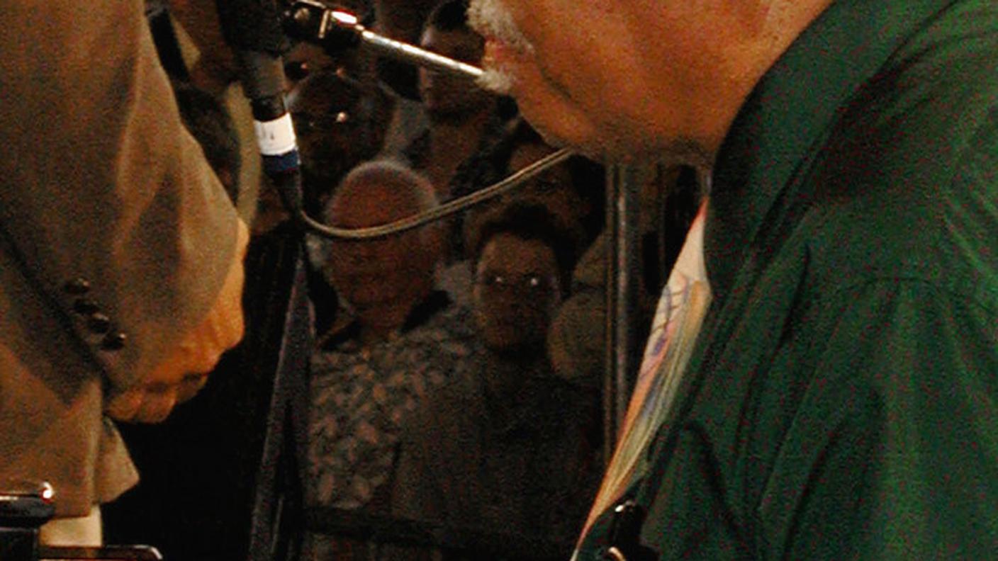 kx_Ellis Marsalis plays at the New Orleans Jazz and Heritage Festival, in New Orleans in this May 5, 2001.JPG