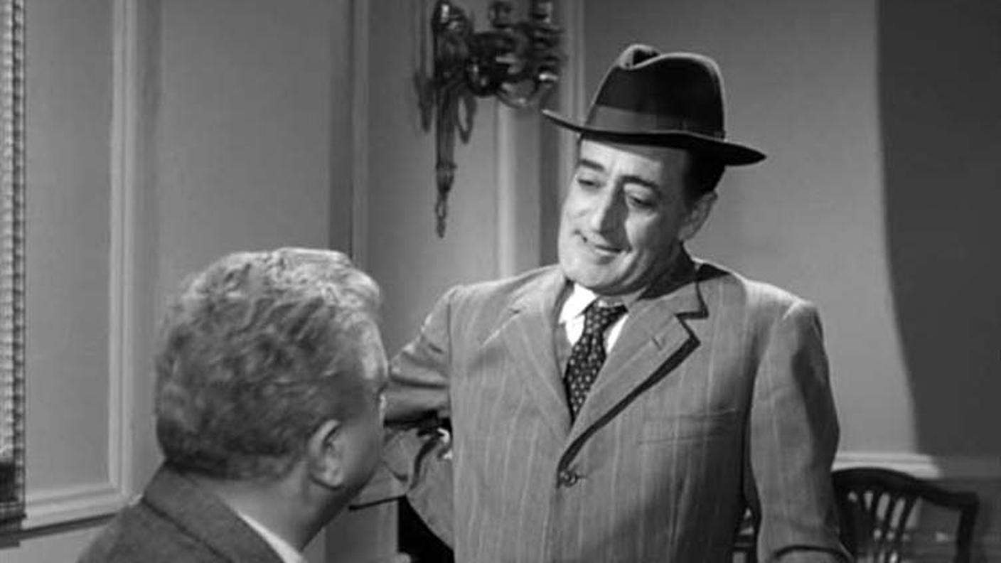Fermoimmagine del film "Il coraggio" con Gino Cervi e Totò. Soggetto di Augusto Novelli