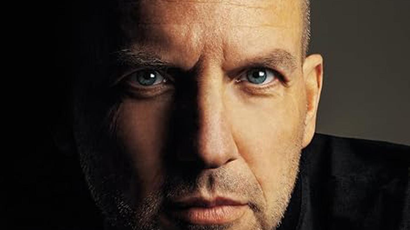 "Kind of..." di Antonio Faraò, Azzurra music (dettaglio di copertina)