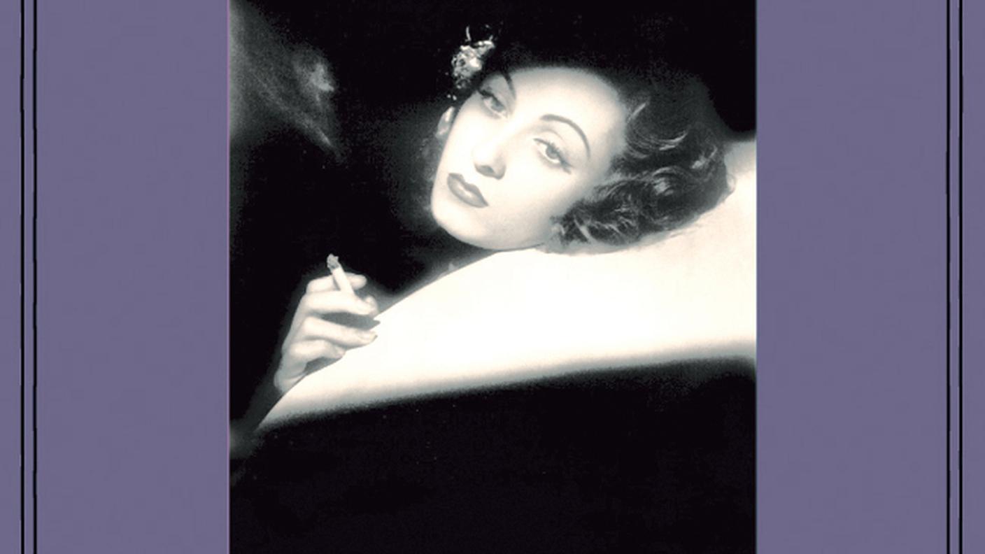 "Suite francese" di Irène Némirovsky, traduzione di Laura Frausin Guarino, Adelphi (dettaglio di copertina)