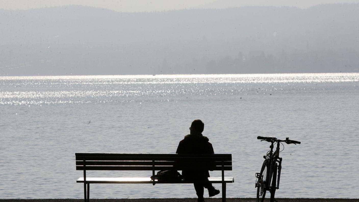 Solitudine, uomo, panchina