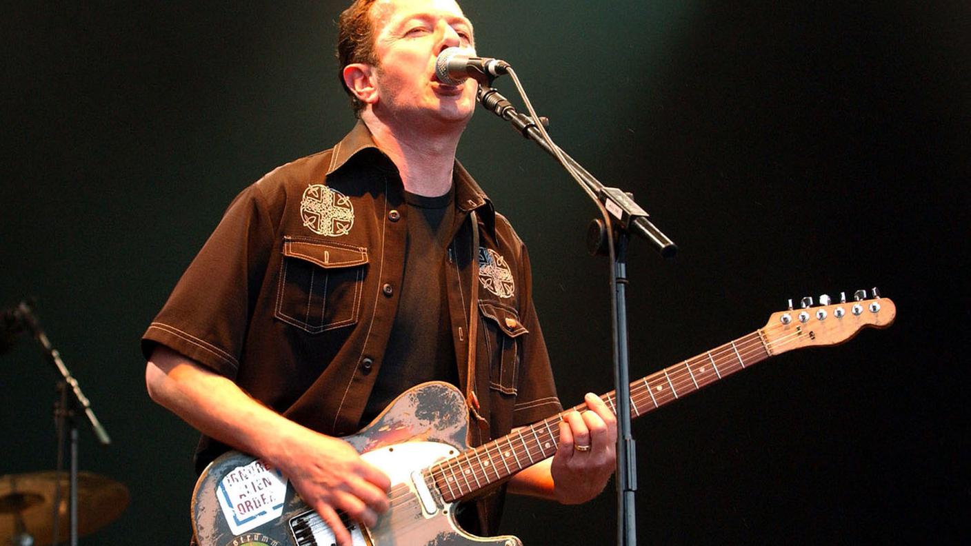 Joe Strummer frontman del gruppo musicale "The Clash"