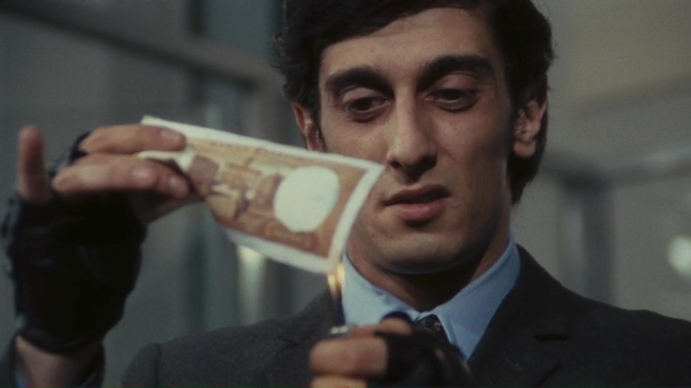 Flavio Bucci in "La proprietà non è più un furto" di Elio Petri - 1973