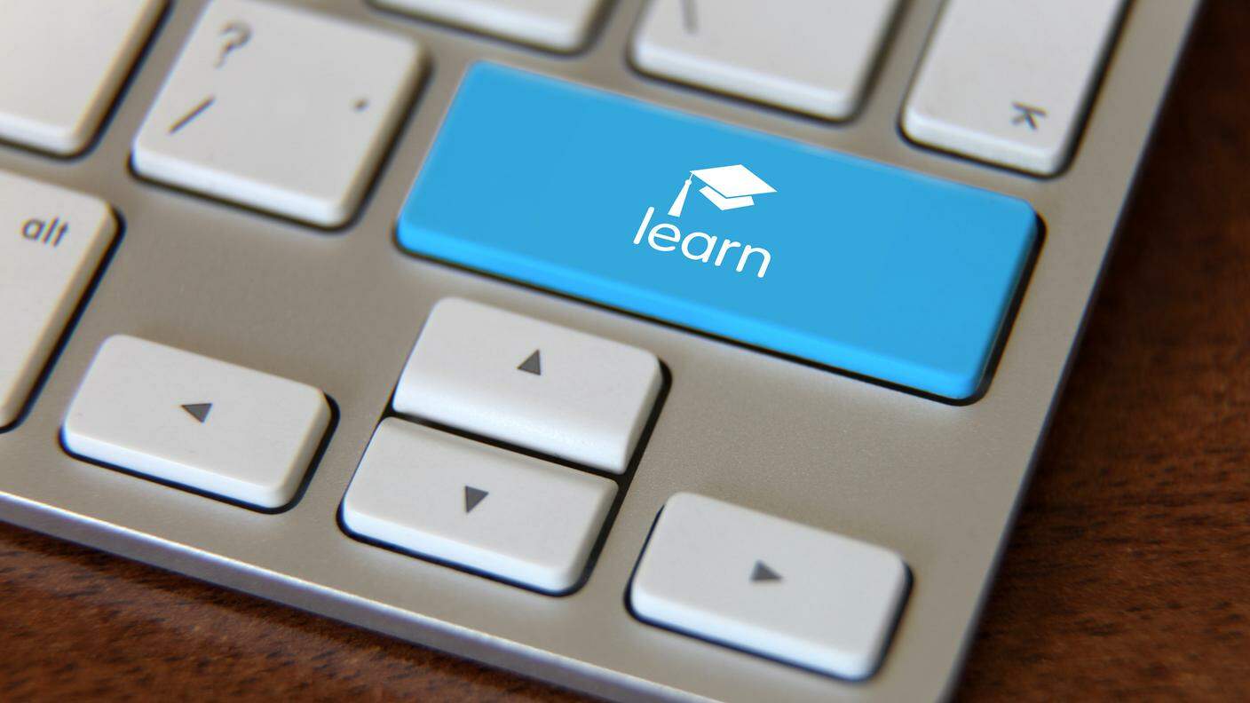 didattica/scuola a distanza, apprendere online