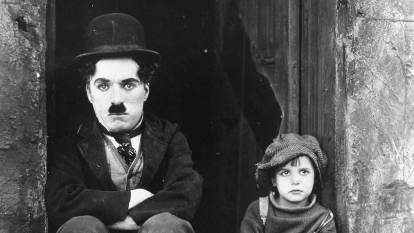 Charlie Chaplin in "Il monello"