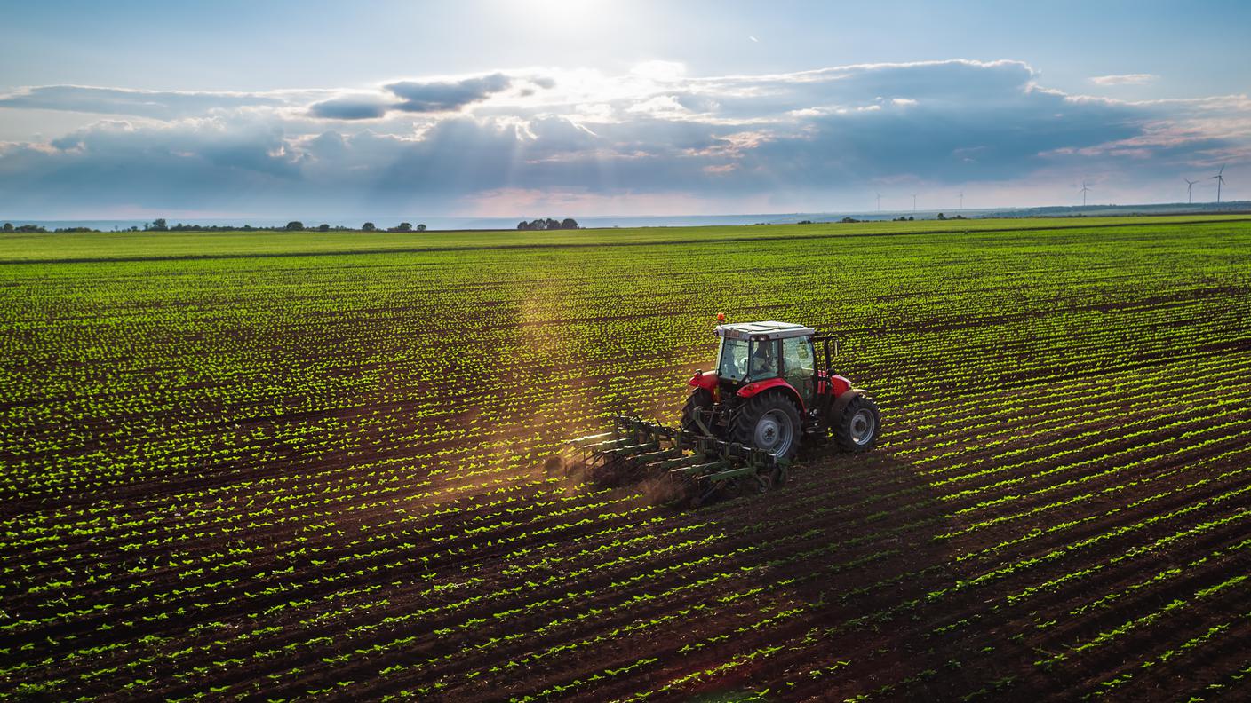 iStock-trattore, agricoltura