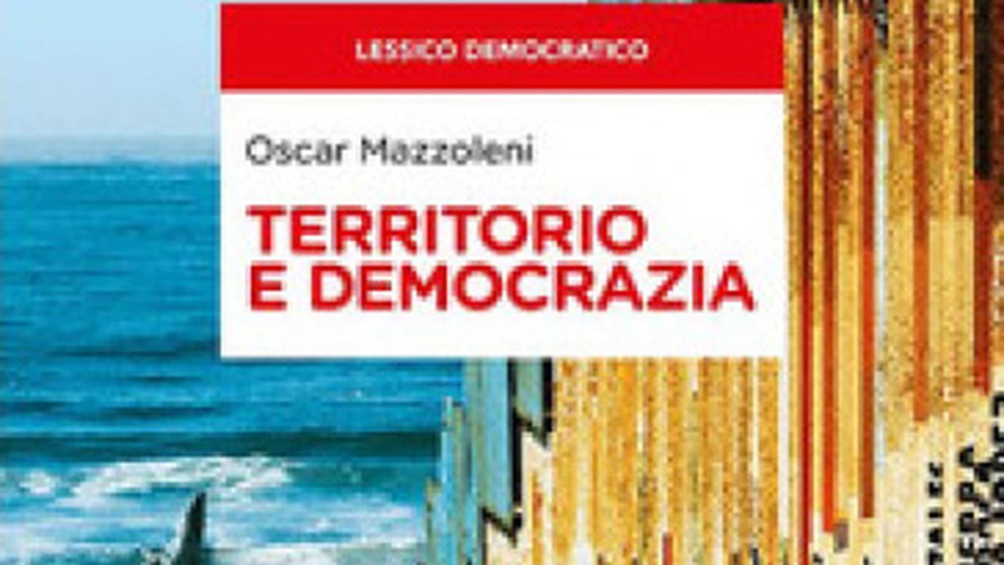 "Territorio e democrazia" di Oscar Mazzoleni, Mondadori (dettaglio di copertina)