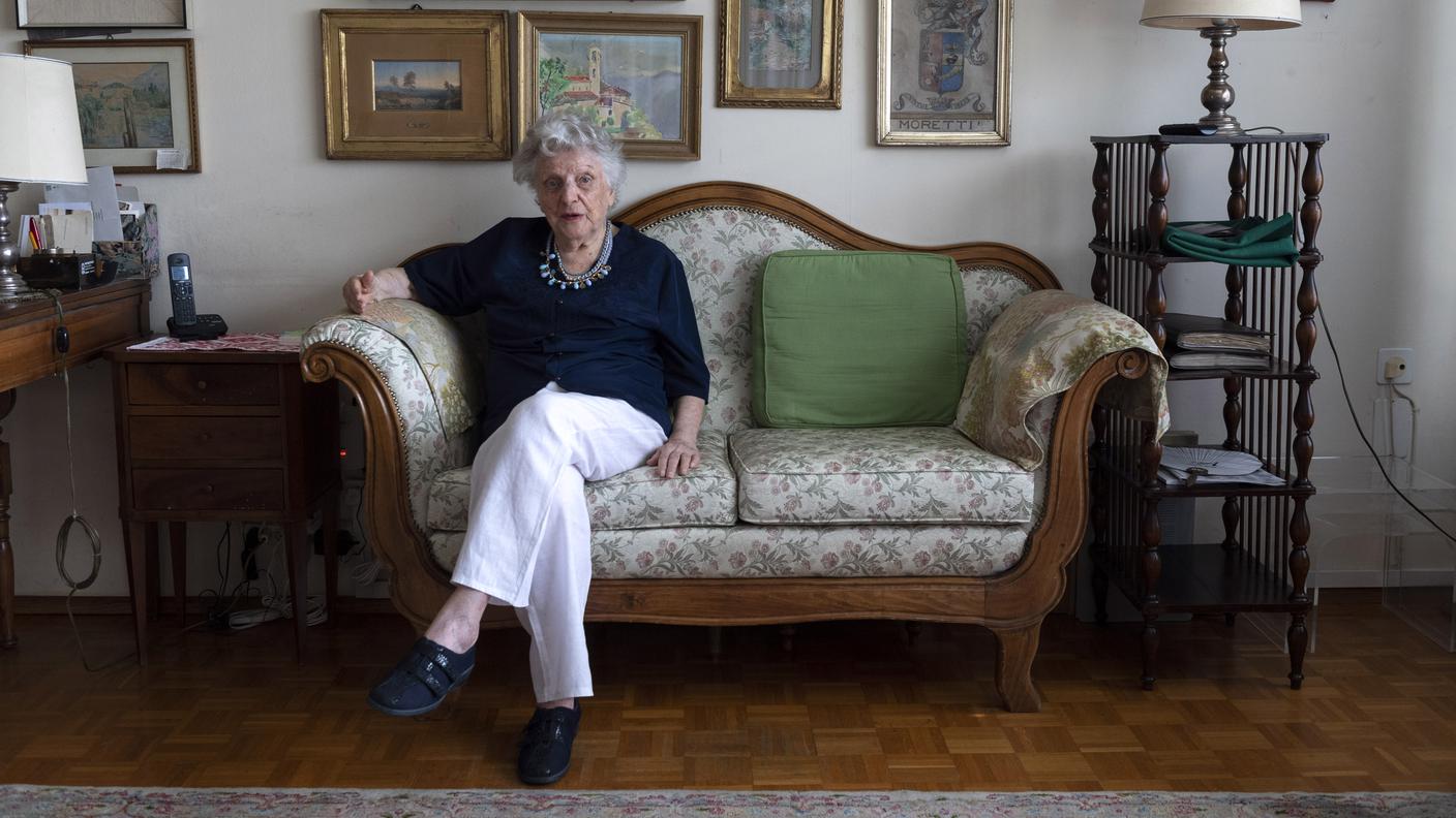 Alice Moretti in un'immagine scattata nel 2019 quando le è stata conferita la cittadinanza onoraria a Melide