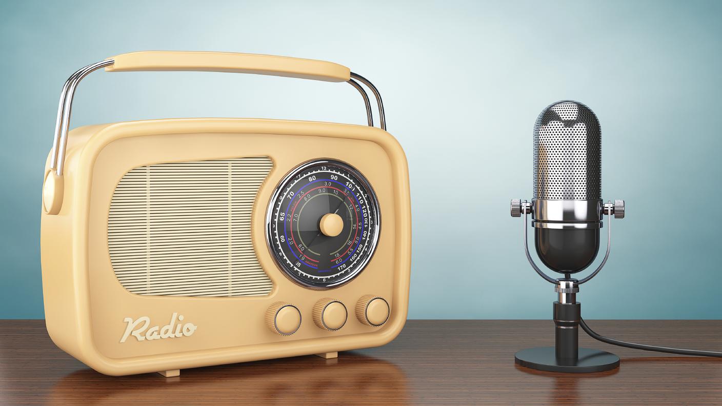 iStock_radio_microfono_domenica in scena.jpg