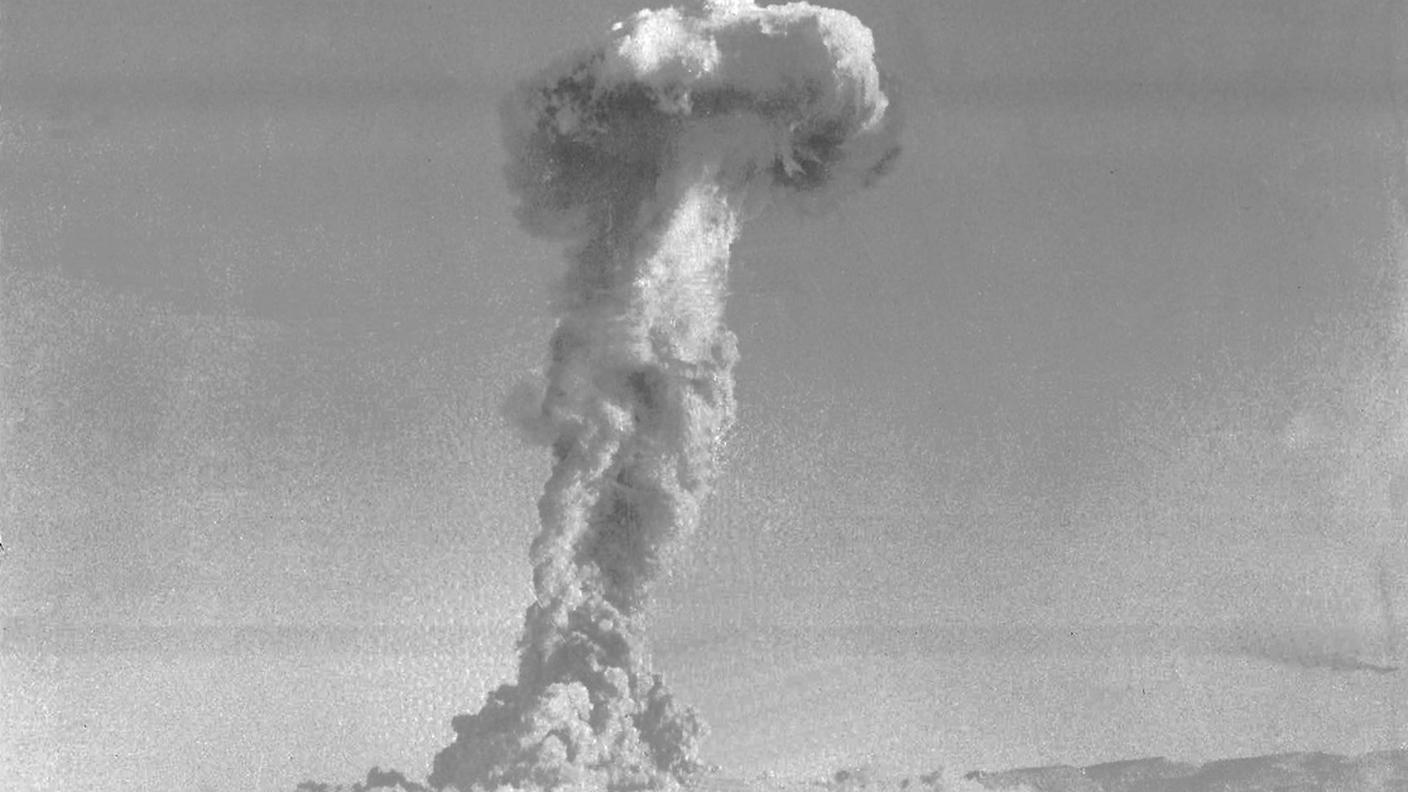 Bomba atomica Domenica in scena
