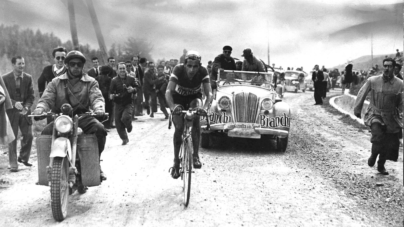Coppi all'attacco sul Col de Vars al Giro d'Italia del 1949