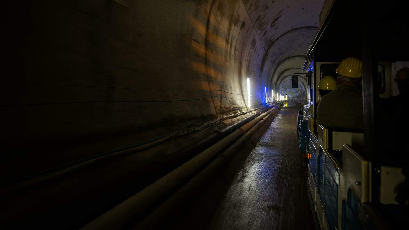 TiPress_Sigirino porte aperte cantiere Alptransit, tunnel di base del Ceneri.jpg
