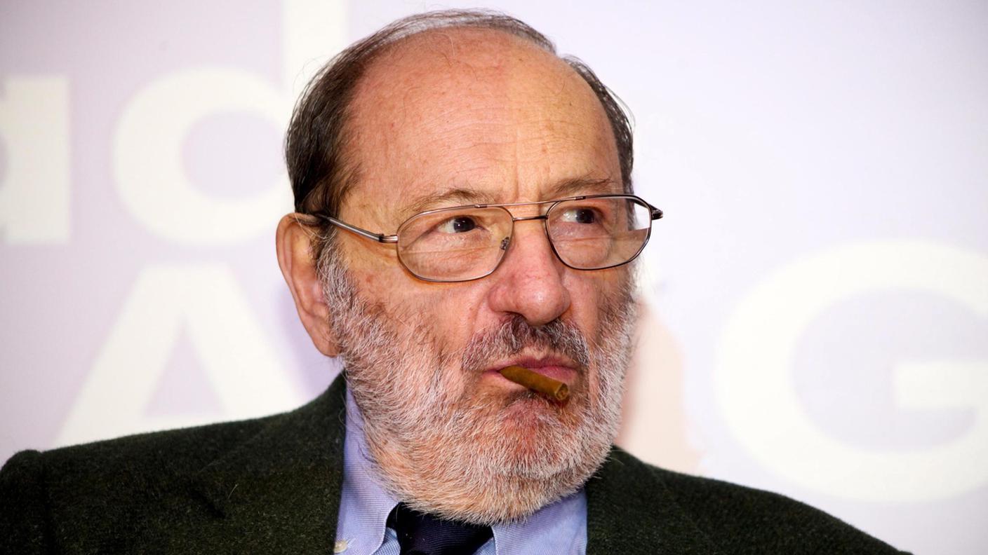 Lo scrittore italiano Umberto Eco (1932-2016)