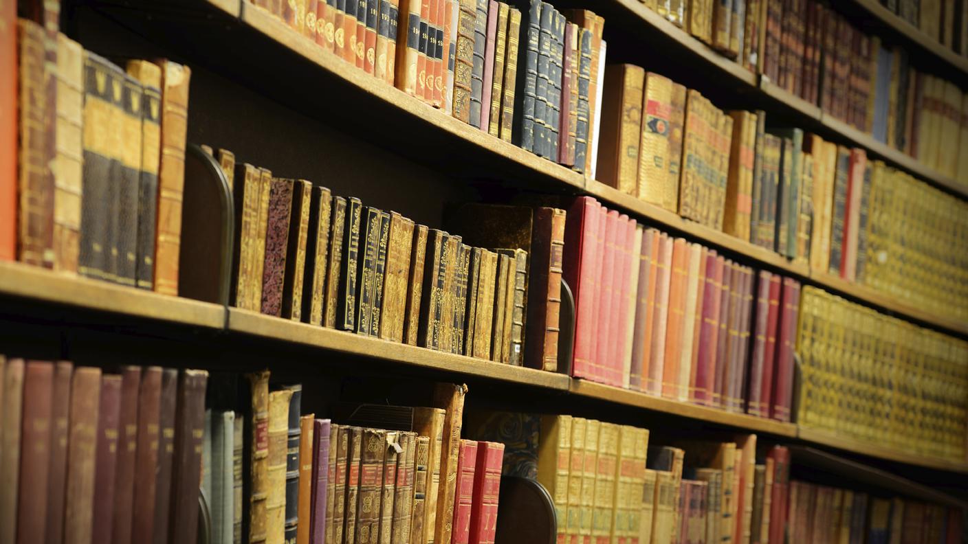 iStock_libri e libri 00023883631_Medium.jpg