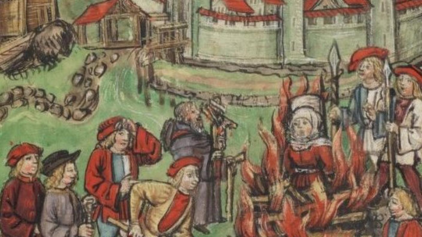 Anna Vögtlin, la ladra viene bruciata come una strega nel 1447 alla porta inferiore di fronte alla città di Willisau 