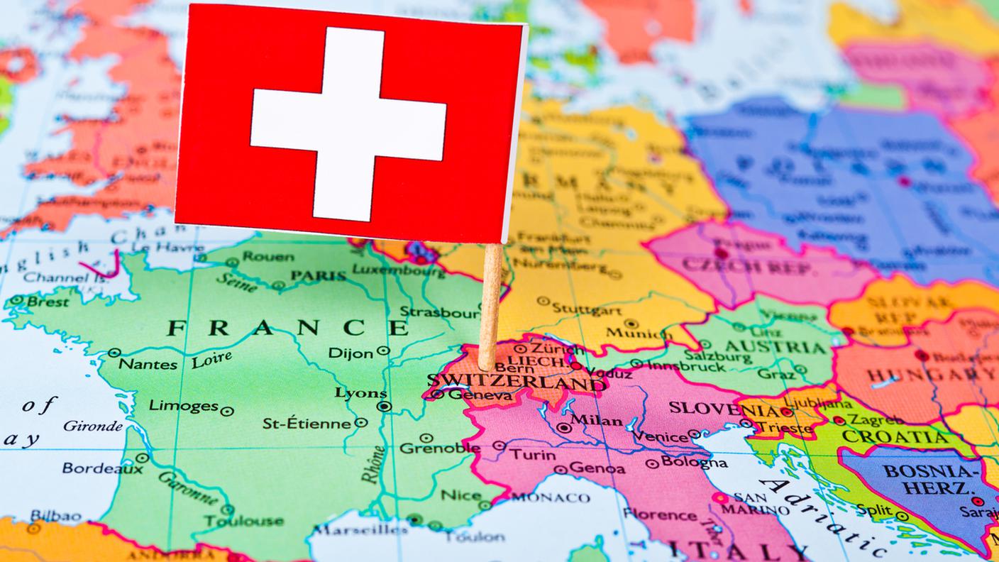 iStock-Carta geografica, Svizzera, Bandiera della Svizzera, Europa - Continente, Bandiera