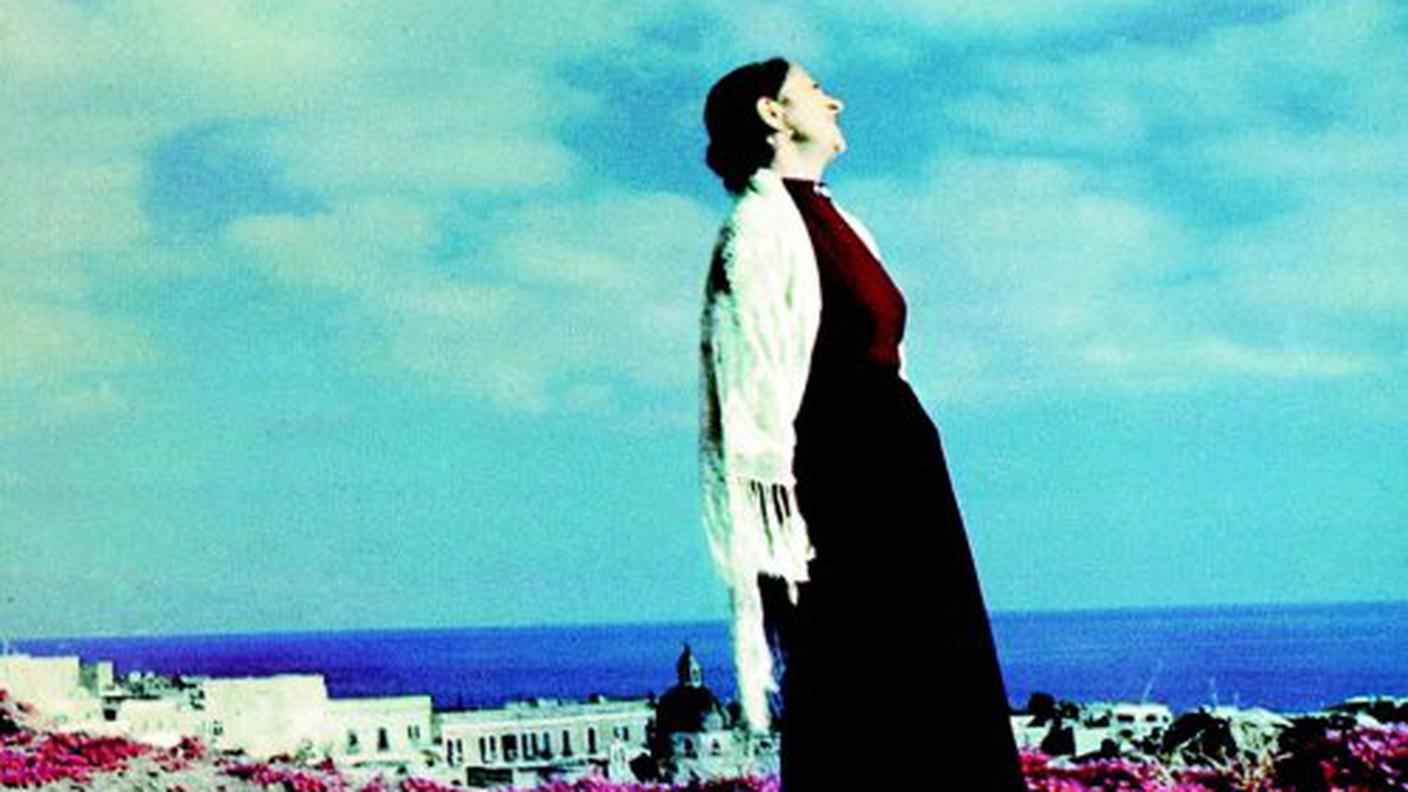 "Nascette mmiez'o mare" di Concetta Barra, CGD (dettaglio di copertina)