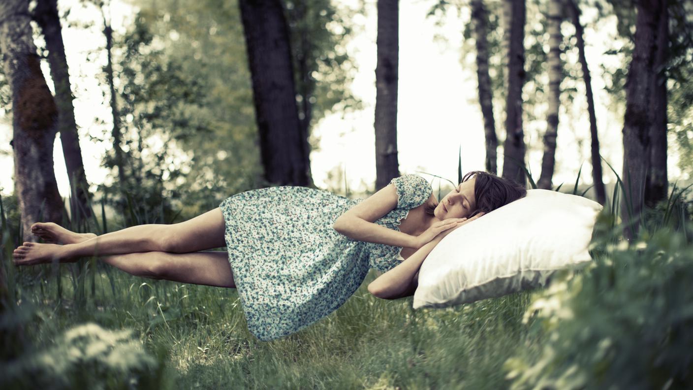 iStock-Dormire, Donne, Solo una donna, Solo donne, Persone