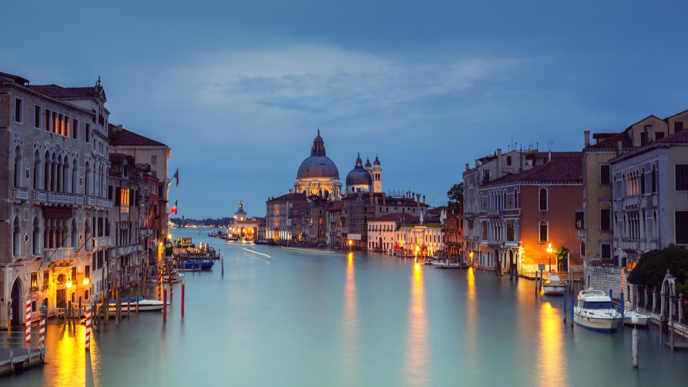 iStock-Venezia, Italia, Europa - Continente, Città, Orizzonte urbano