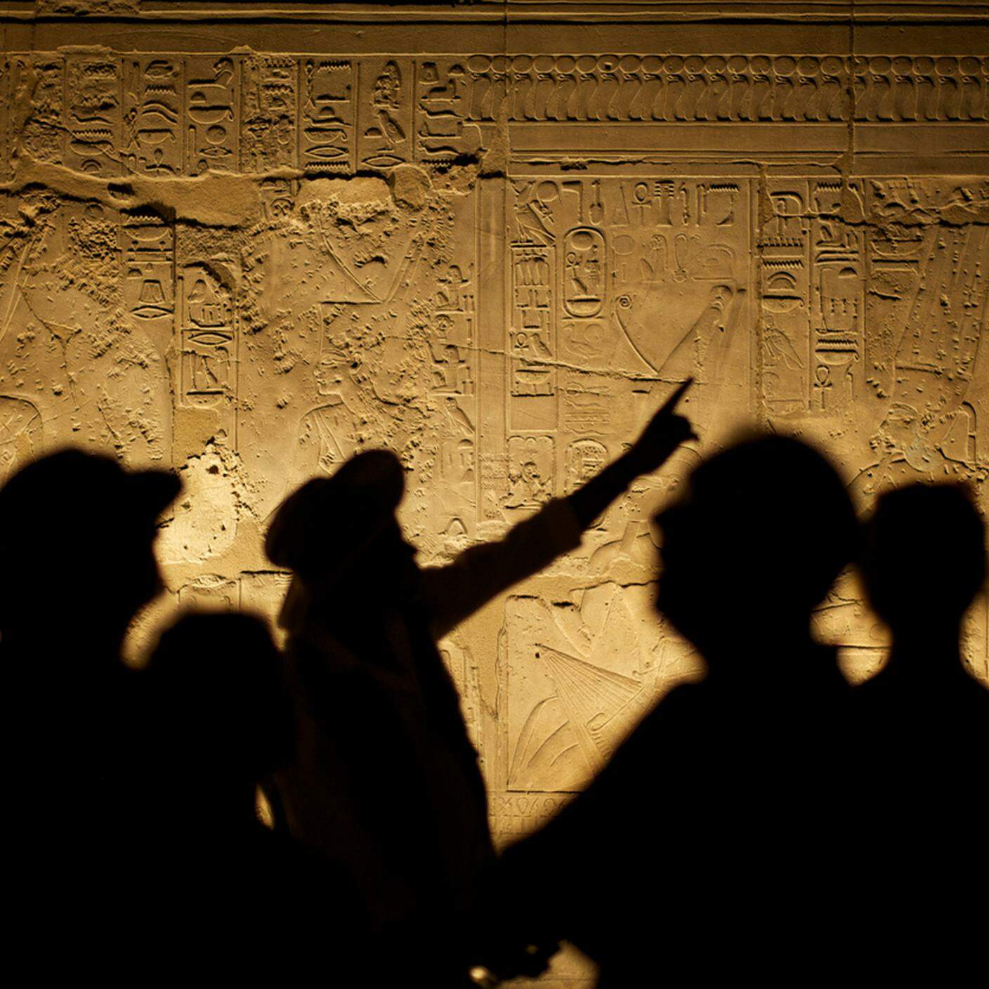 iStock-Egitto, Tempio di Luxor, Ombra, Luxor, Medio Oriente