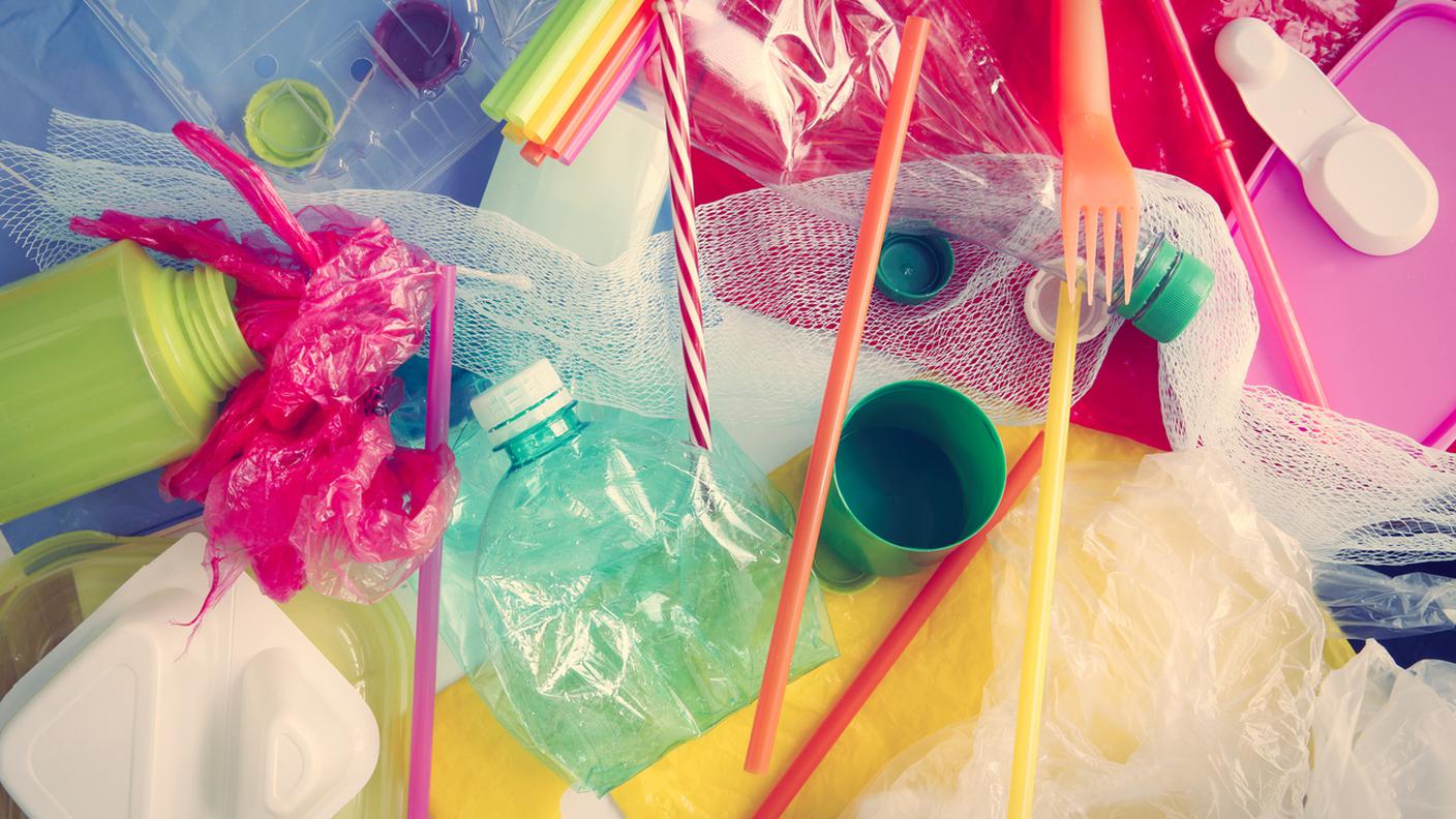 iStock-Plastica