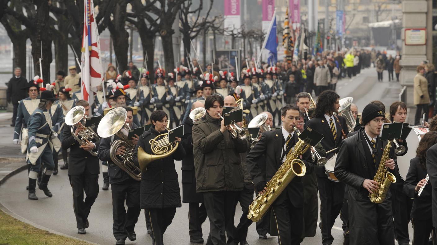 Nella foto la Civica Filarmonica di Lugano nel corteo di capodanno a Lugano 2009