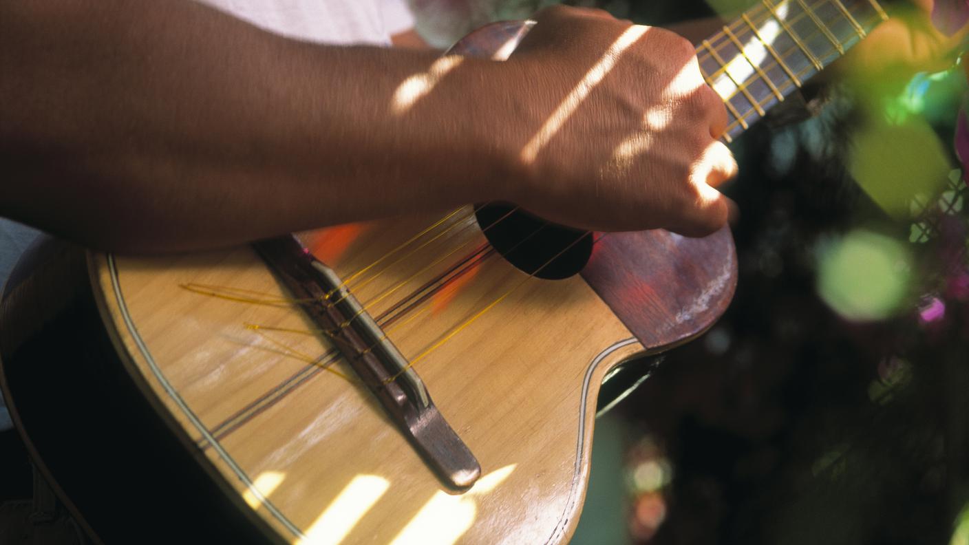 Strumento "Cuatro" - iStock