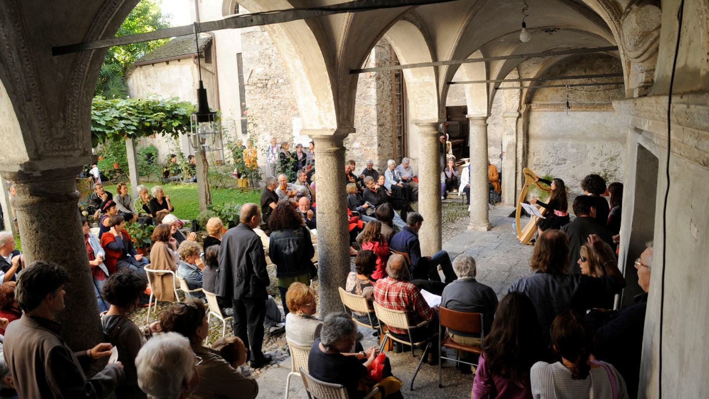 Le corti in canto 