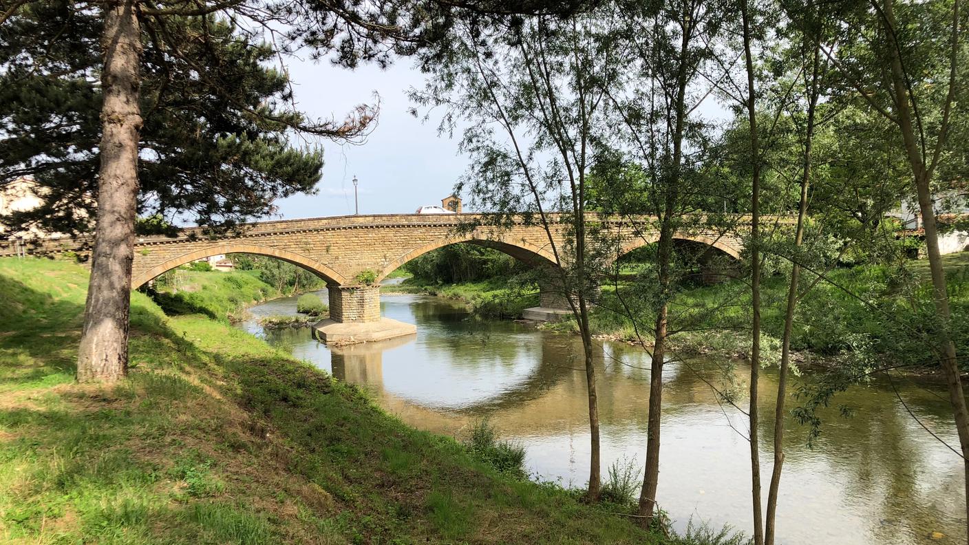 Poppi Ponte sull'Arno.jpg