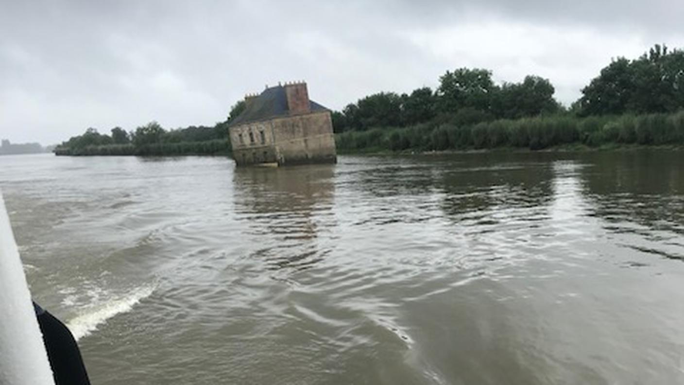 Un'opera d'arte lungo L'estuario della Loira