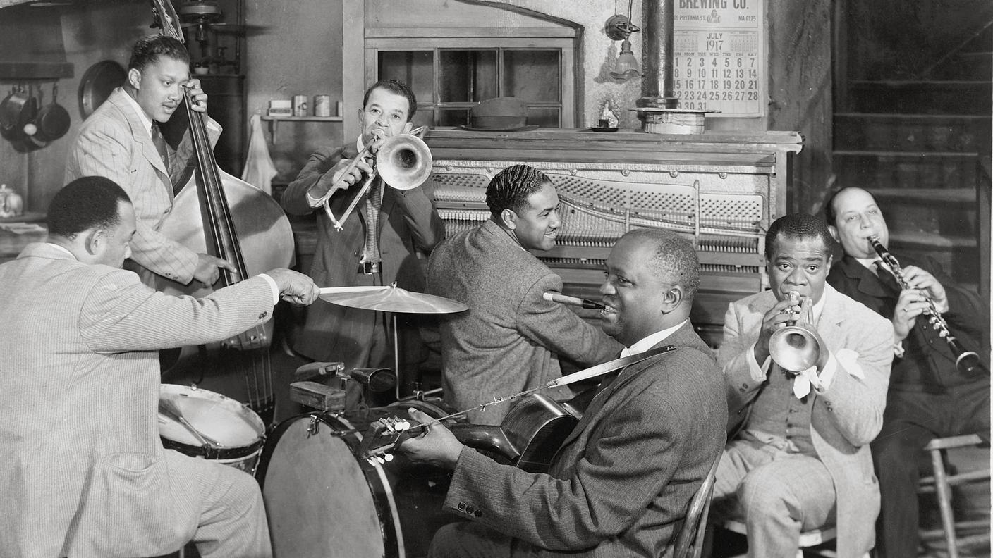 Louis Armstrong in New Orleans, diretto da Arthur Lubin