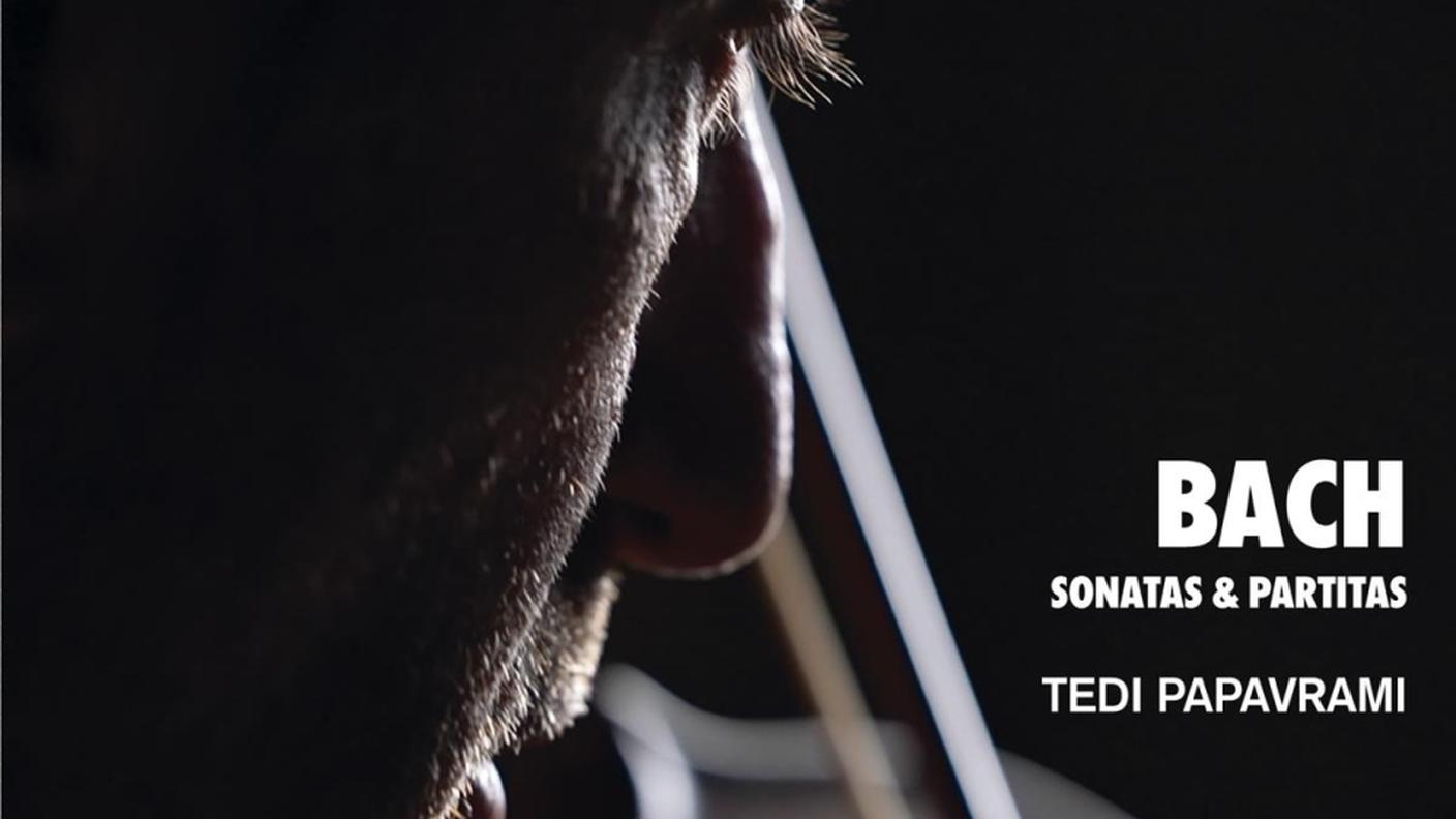 "Bach Sonatas & Partitas" di Tedi Papavrami; Alpha (dettaglio copertina)